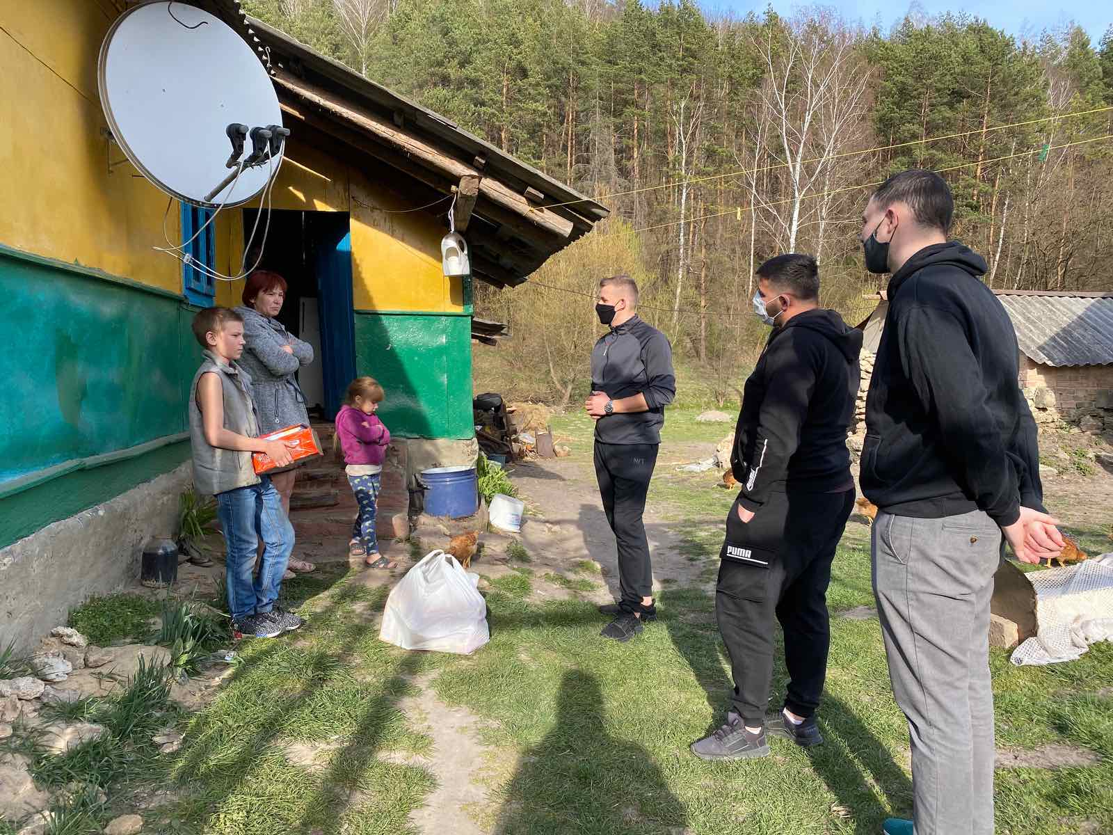 Pastor Vladimir Nesteruk and his team deliver food packs to social orphans and their families.