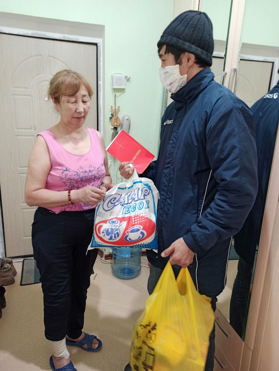 Bringing much-needed supplies and the Gospel to people stuck in their homes.