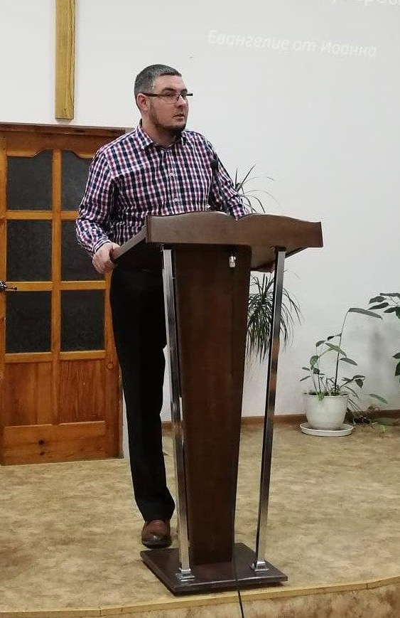 Pastor Mark Zhuk