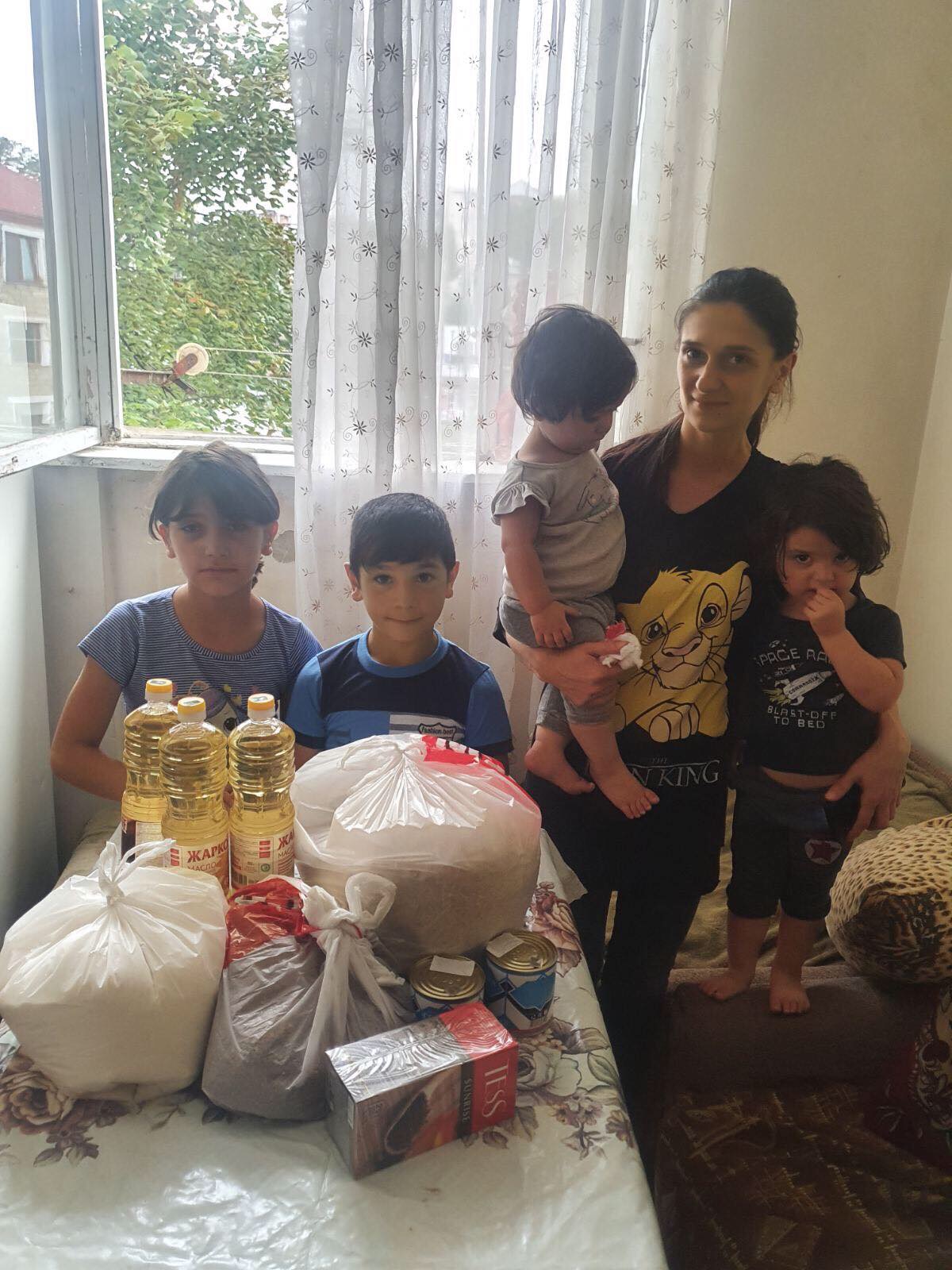 Bringing food packs to a family that moved from Nagorno-Karabakh to Armenia.