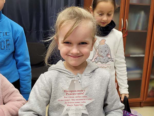 Reaching Displaced Ukrainian Children 6