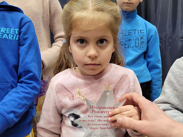Reaching Displaced Ukrainian Children 7