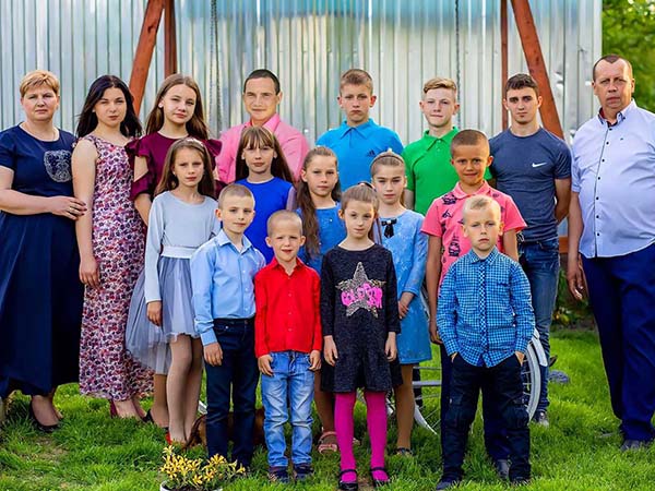 A Pastors Wife And Family Ask The Lord For Emergency Help 1