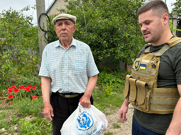 Bomb Shelter In Ukraine Receives Aid From Sga 10