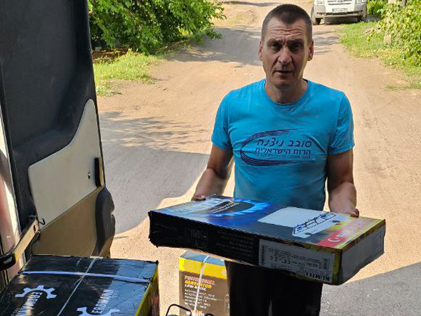 More Humanitarian Aid Arrives In Flood Damaged Region 14