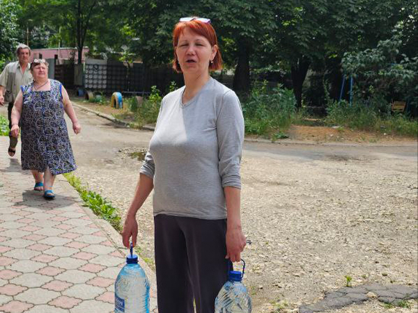 More Humanitarian Aid Arrives In Flood Damaged Region 4