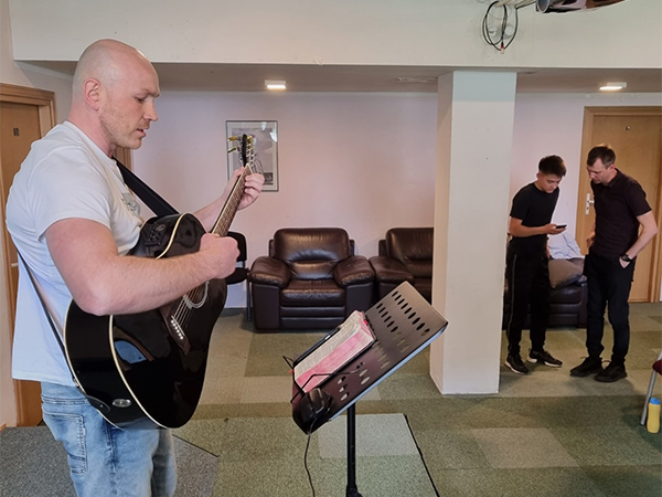 Ukrainian Refugees Complete Ministry Training 3