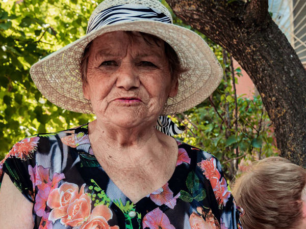 Bottled Water Word Of Hope Shared In Kherson 25