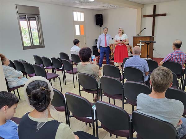 Two Church Plants Help Grow The Body Of Christ 9