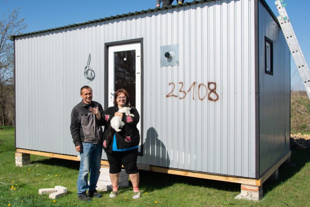 A couple with their new modular home.