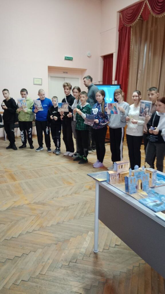 Photo 5233550137488437002 Y