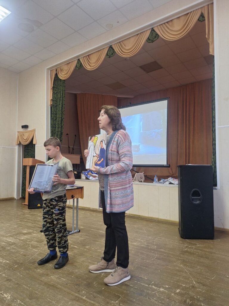 Photo 5244599945879743147 Y