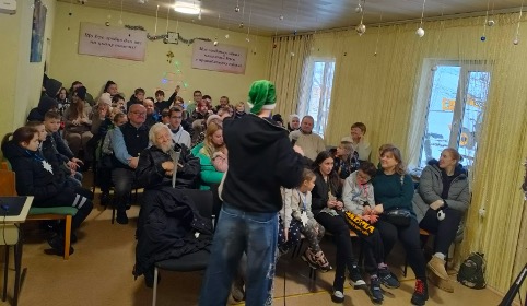 Daniel leads the Christmas celebration.
